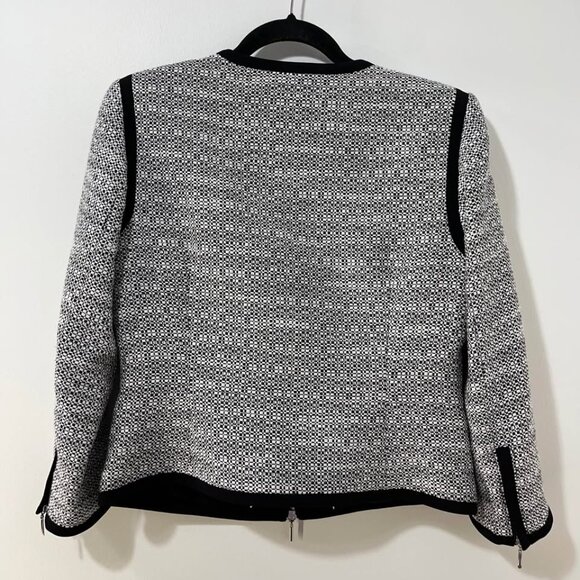 White House Black Market Textured Weave Polished Career Zipped Blazer [size 8] - Picture 9 of 10